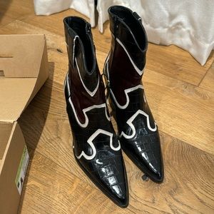 Zara boots
